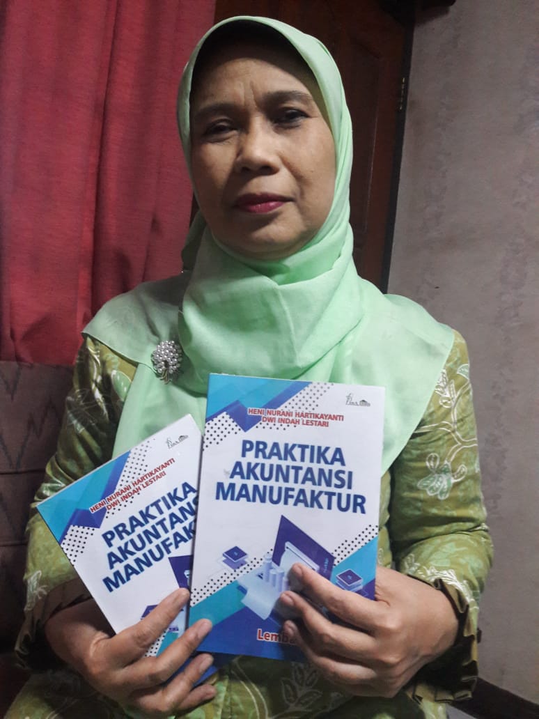 Strategi Dr. Heni Nurani H – Menuangkan Ide Dalam Buku