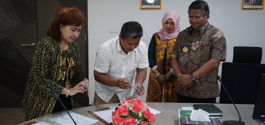 Penandatanganan MoU  Pengabdian kepada Masyarakat