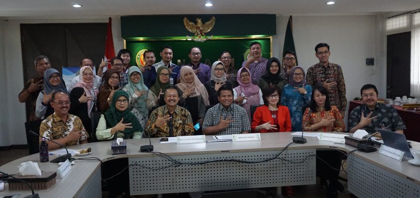 Rektor Unjani Dukung Coaching & Bedah Propsal Penelitian dan Pengmas Edisi XXI