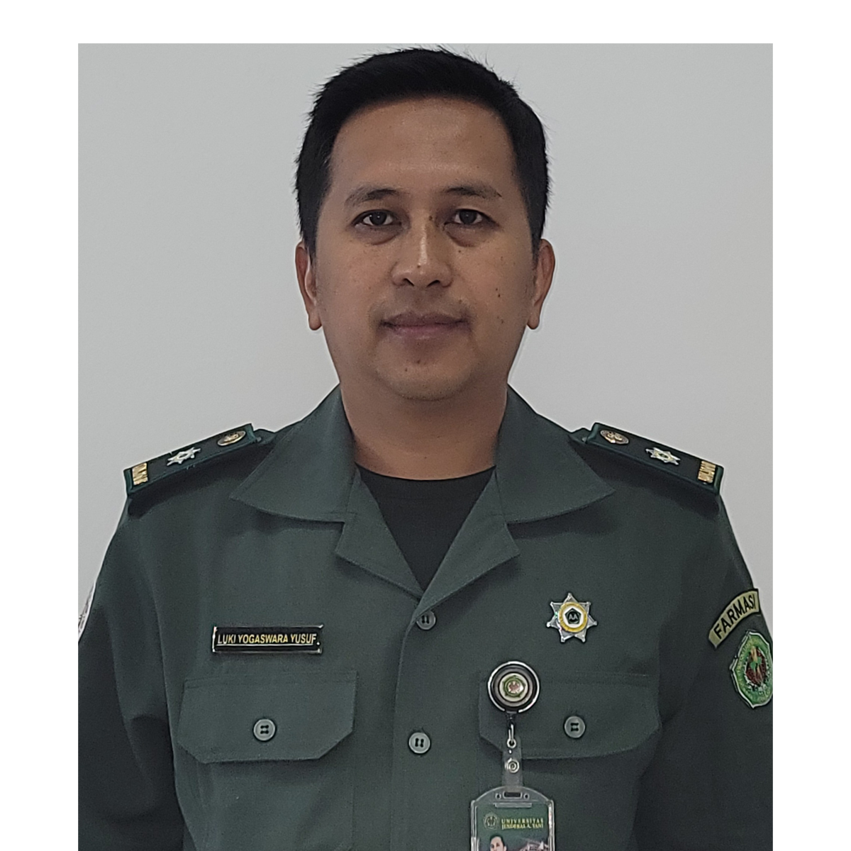 apt. Luki Yogaswara Yusuf, S.Farm., M.Farm.