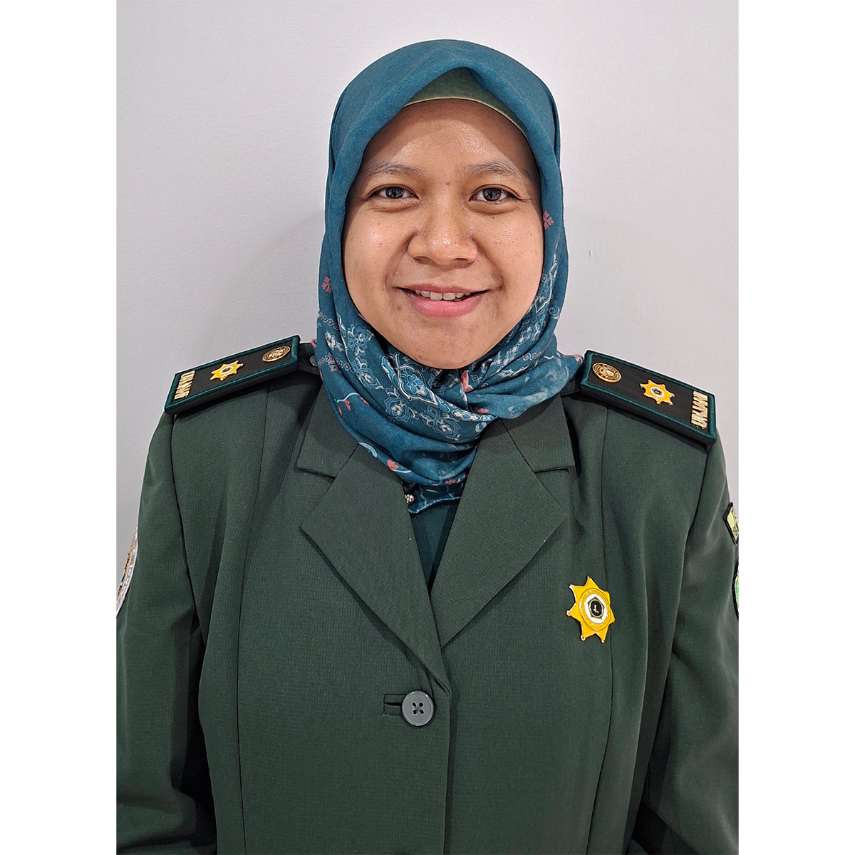 Atik Charisma, S.T., M.T.