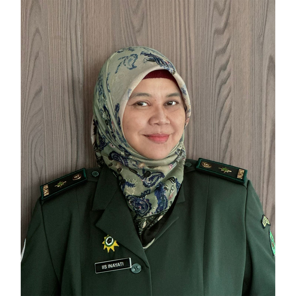 Dr. Iis Inayati Rakhmat, dr., M.Kes