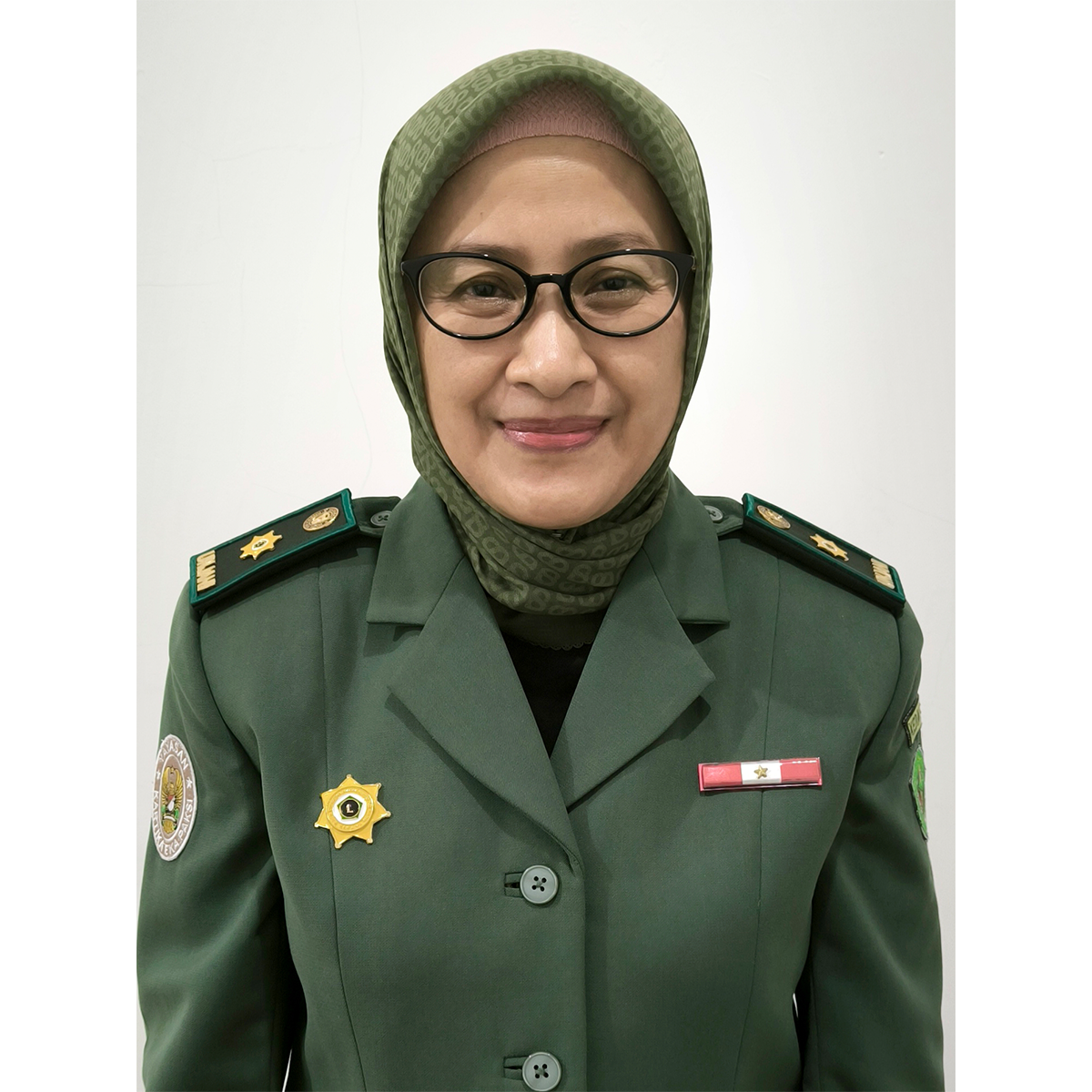 Rheni Safira Isnaeni, drg., Sp. Pros